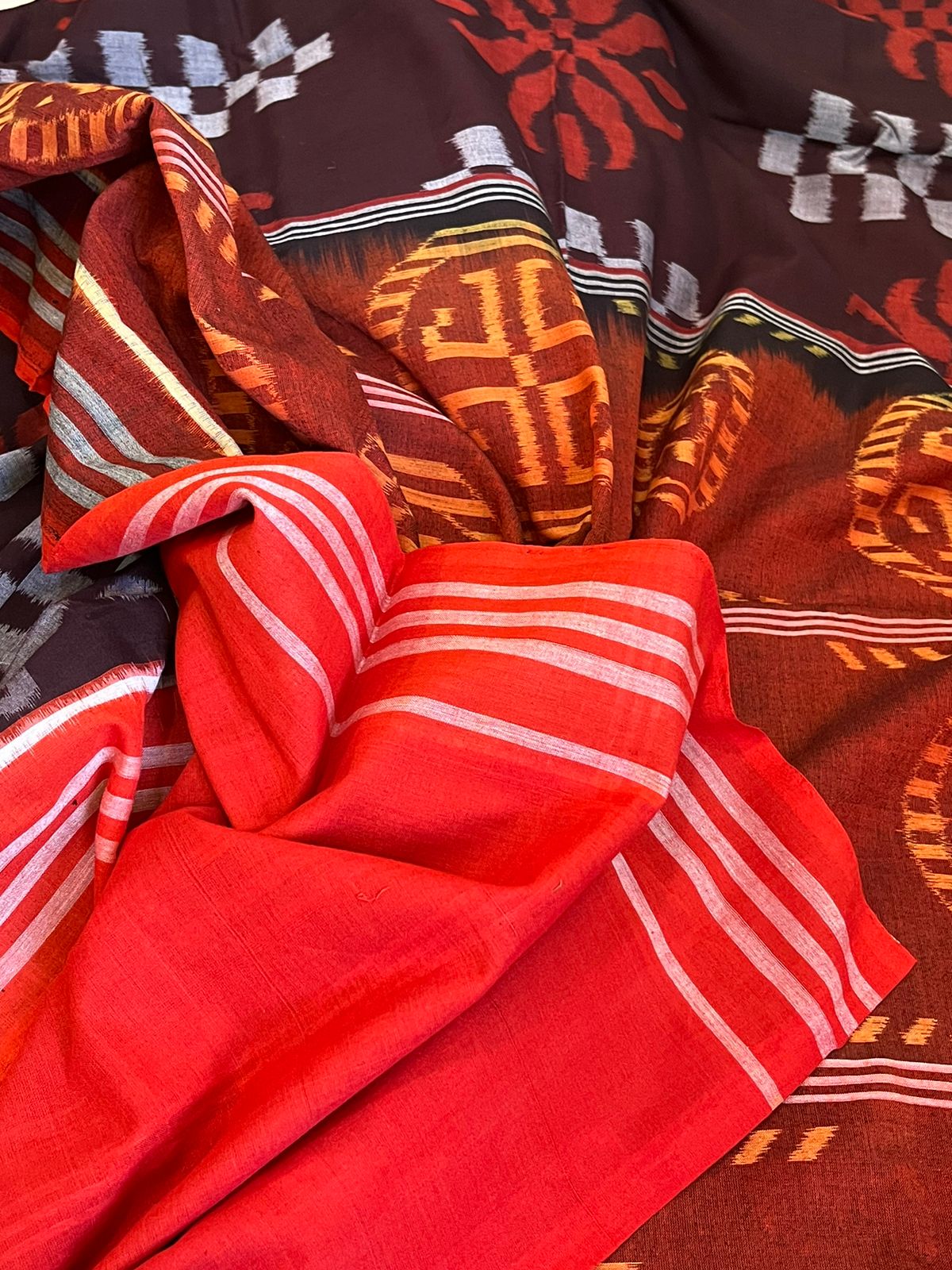 Sambhalpuri Multicolour Pure Cotton Handwoven Saree