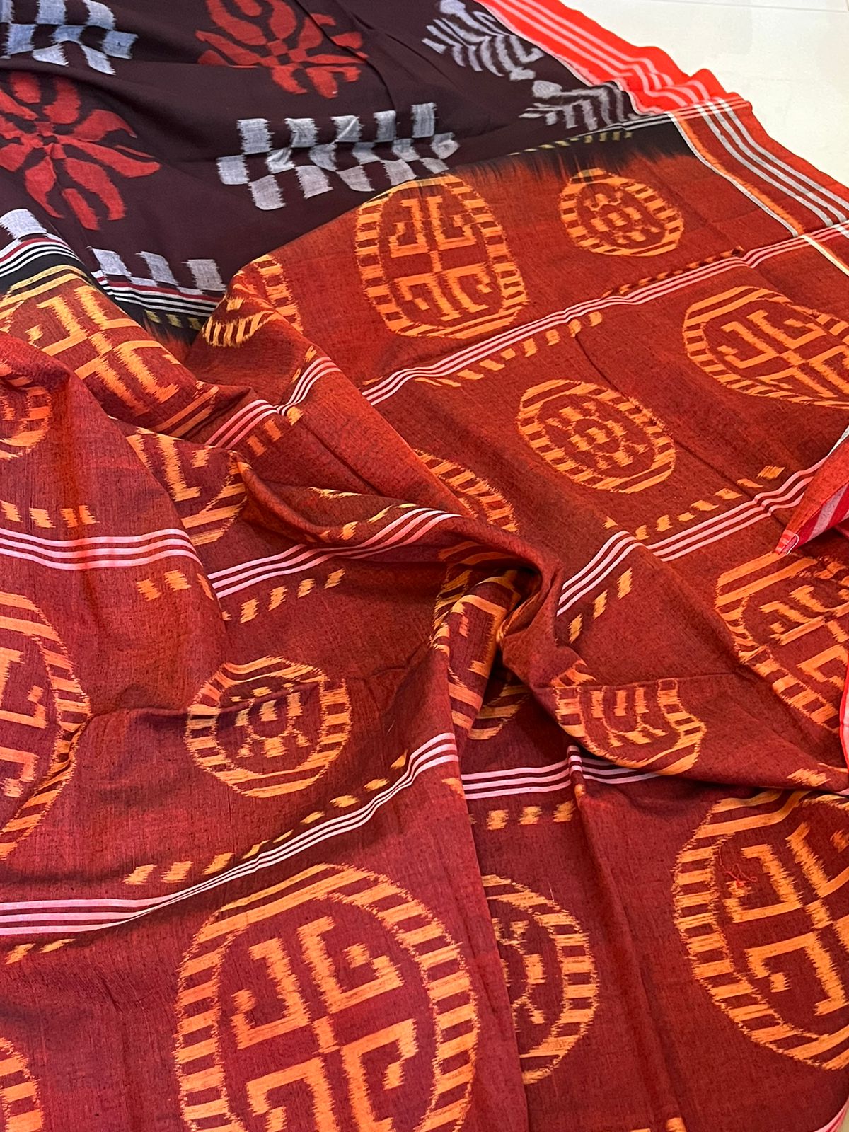 Sambhalpuri Multicolour Pure Cotton Handwoven Saree