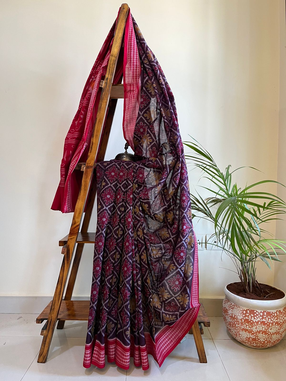 Sambhalpuri Multicolour Pure Cotton Handwoven Saree
