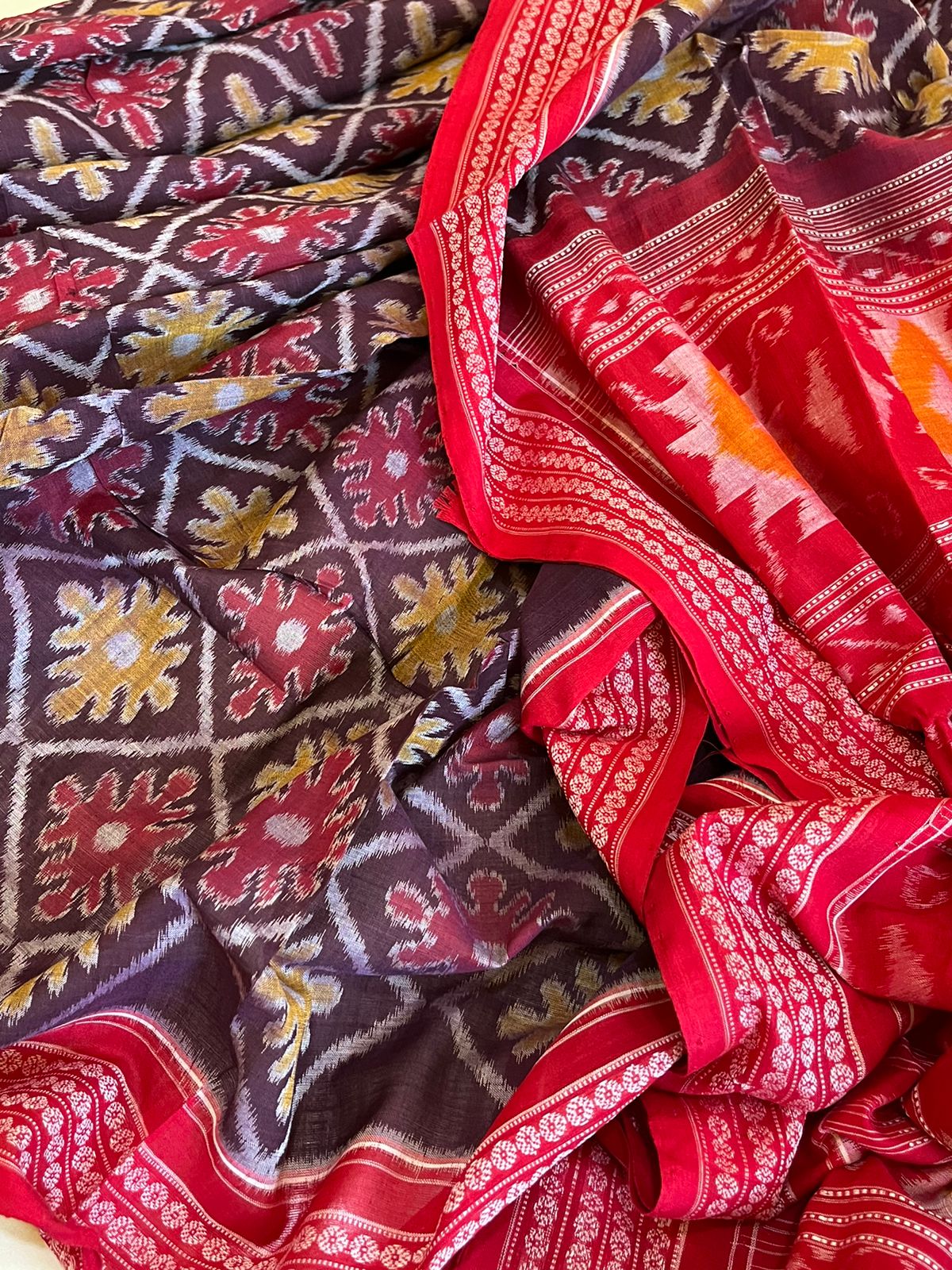 Sambhalpuri Multicolour Pure Cotton Handwoven Saree