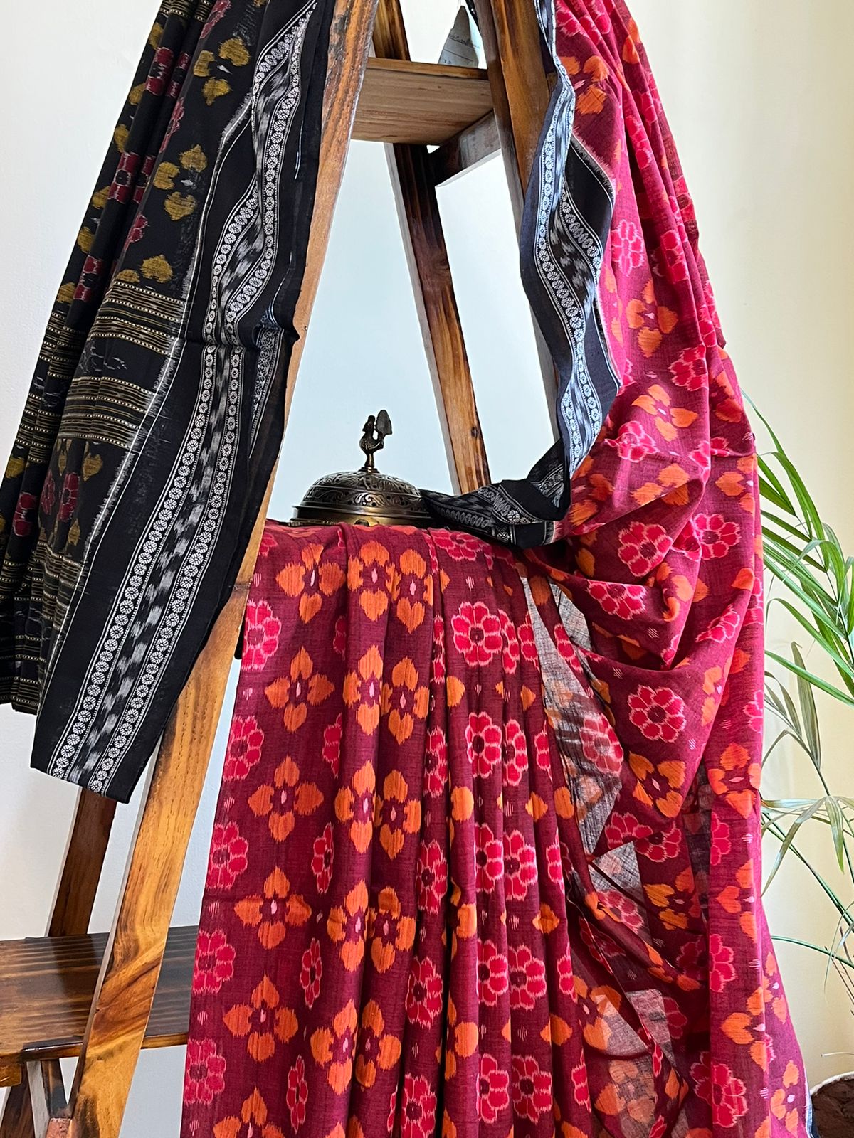 Sambhalpuri Multicolour Pure Cotton Handwoven Saree