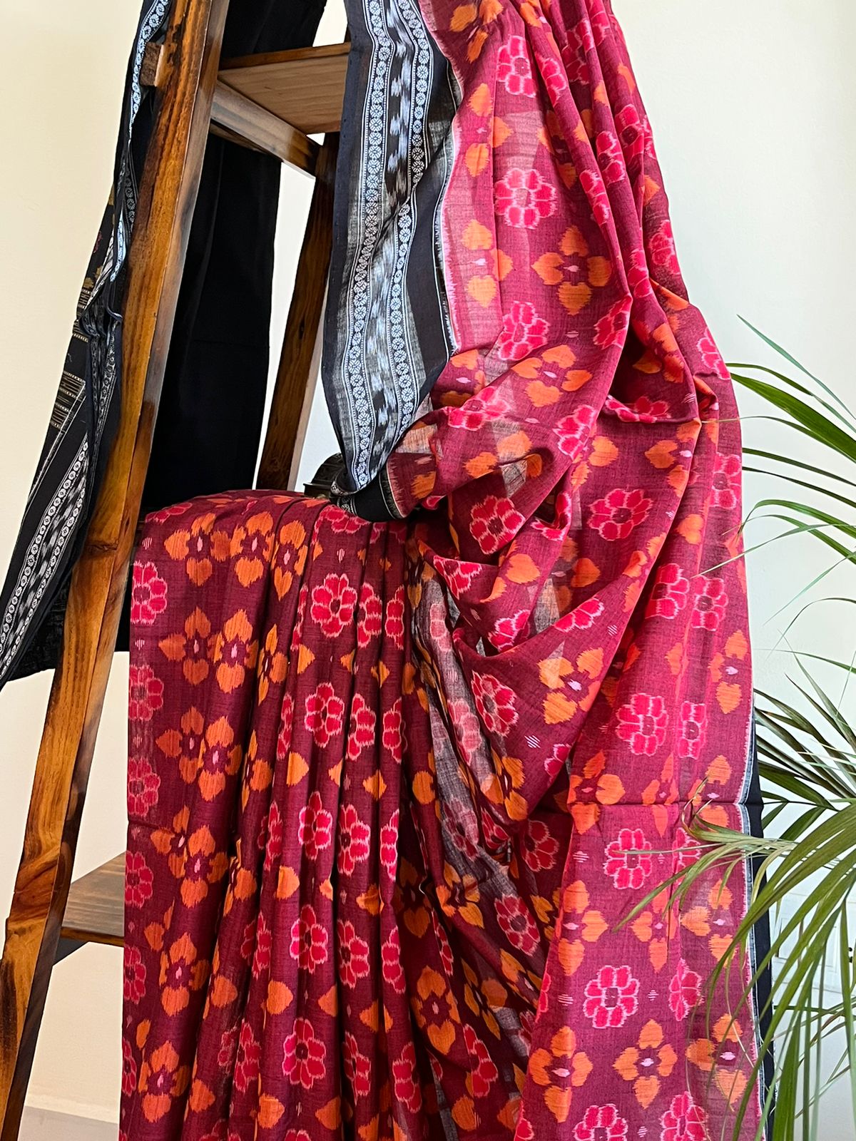 Sambhalpuri Multicolour Pure Cotton Handwoven Saree