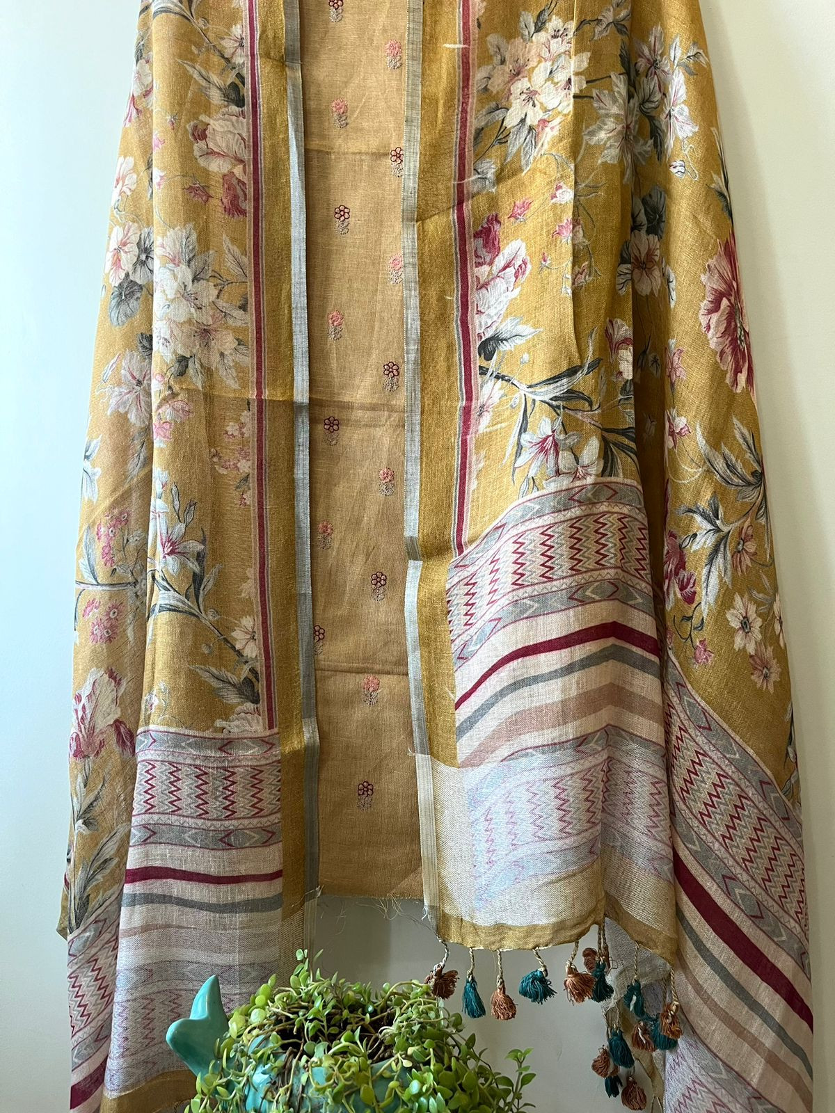 Linen Embroidered Suits - Sand Brown