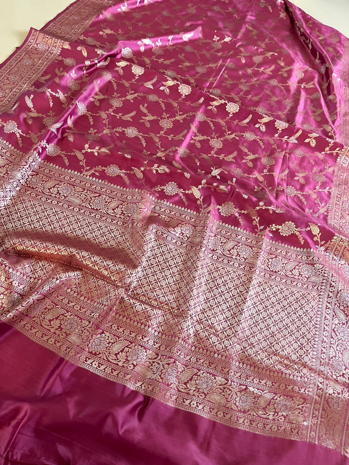 Pure Handloom Banarasi Chiniya Silk saree with Jangla Weave - Mauve Pink