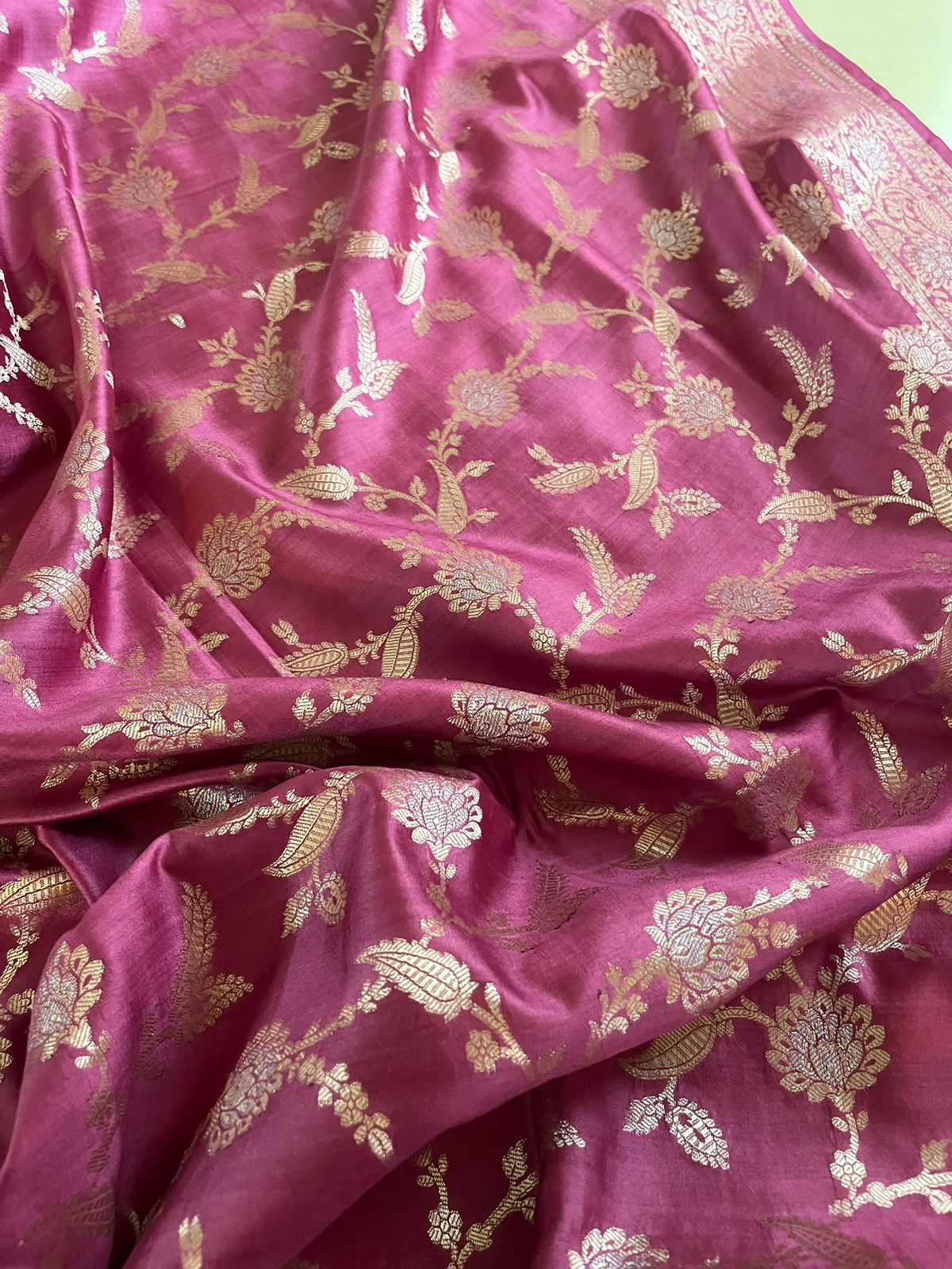 Pure Handloom Banarasi Chiniya Silk saree with Jangla Weave - Mauve Pink