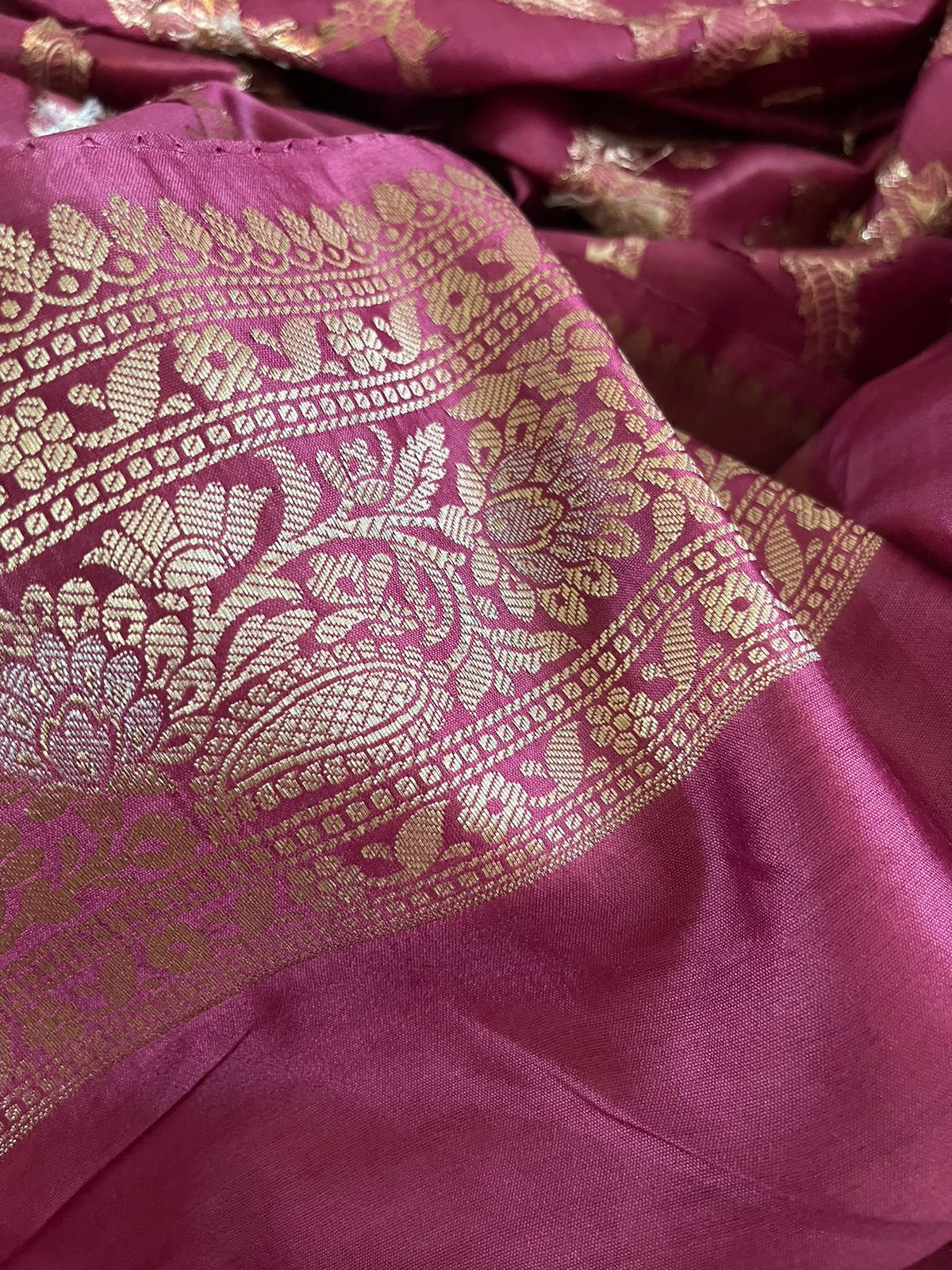 Pure Handloom Banarasi Chiniya Silk saree with Jangla Weave - Mauve Pink
