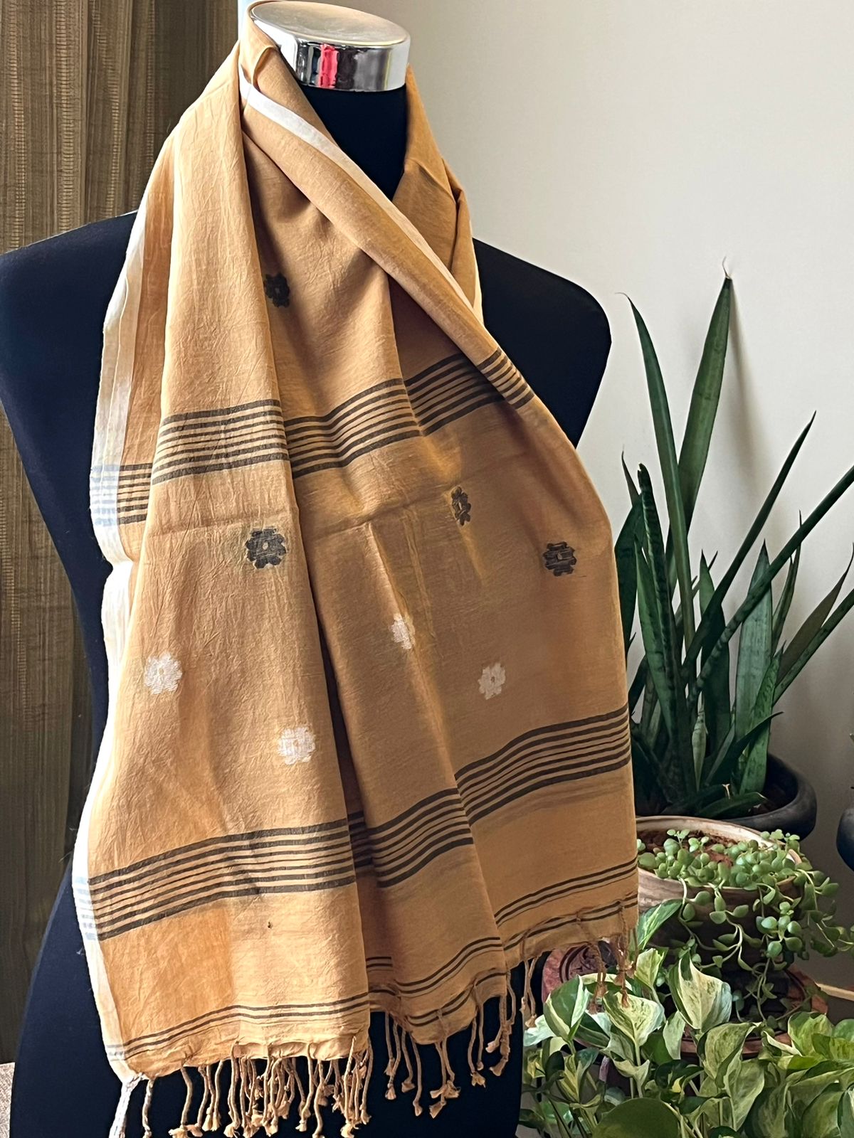 Soft Pure Cotton Jamdani Handloom Stole - Pale Caramel