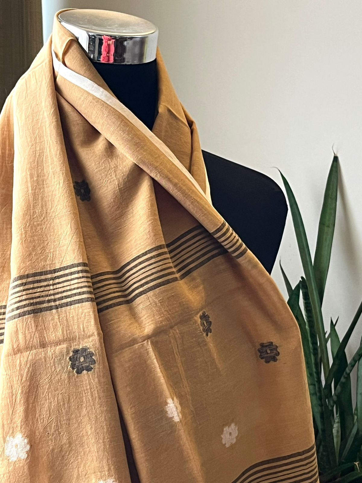 Soft Pure Cotton Jamdani Handloom Stole - Pale Caramel