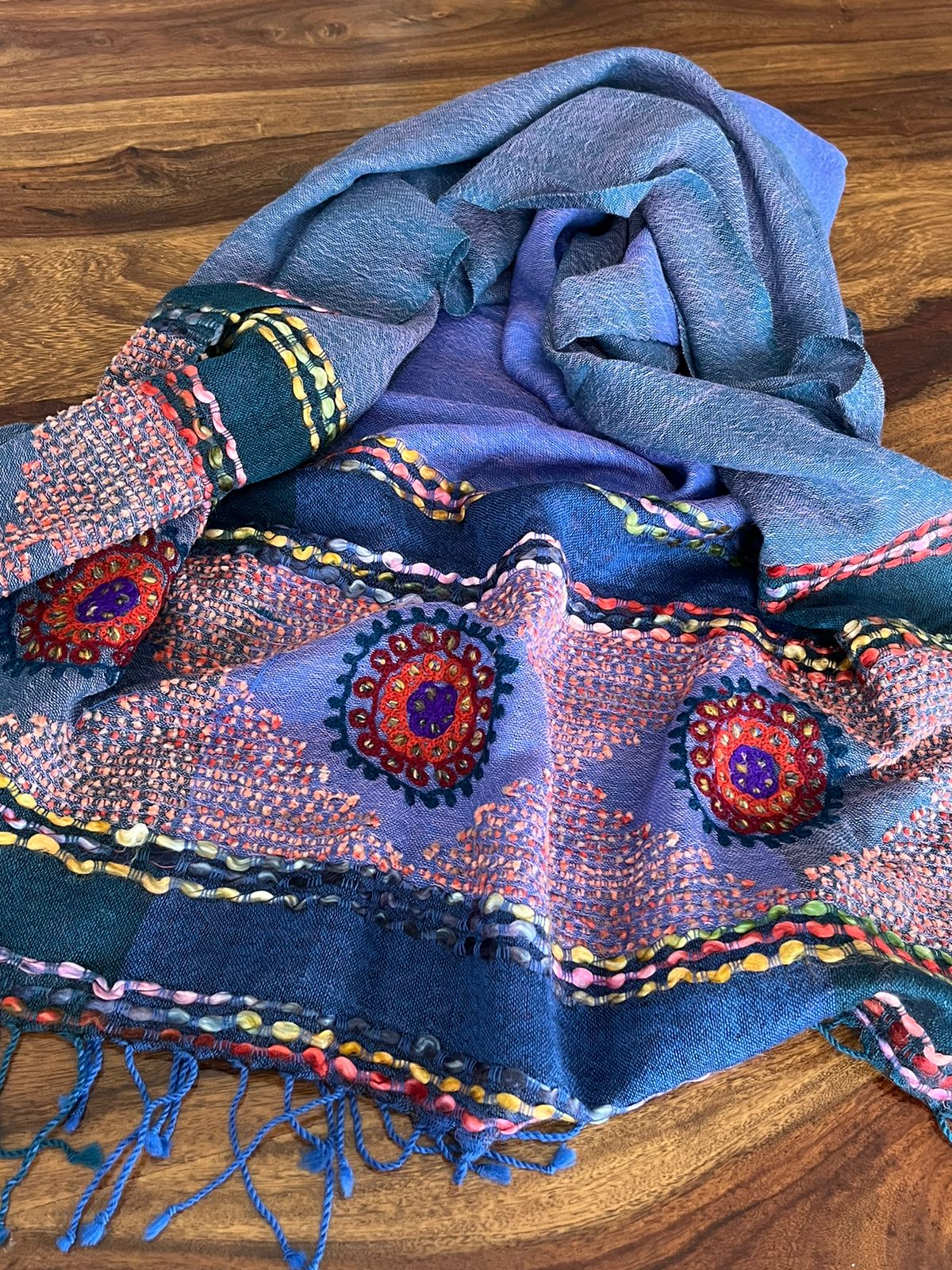 Soft and Cozy Pure Wool Woven Tribal Stole Scarf