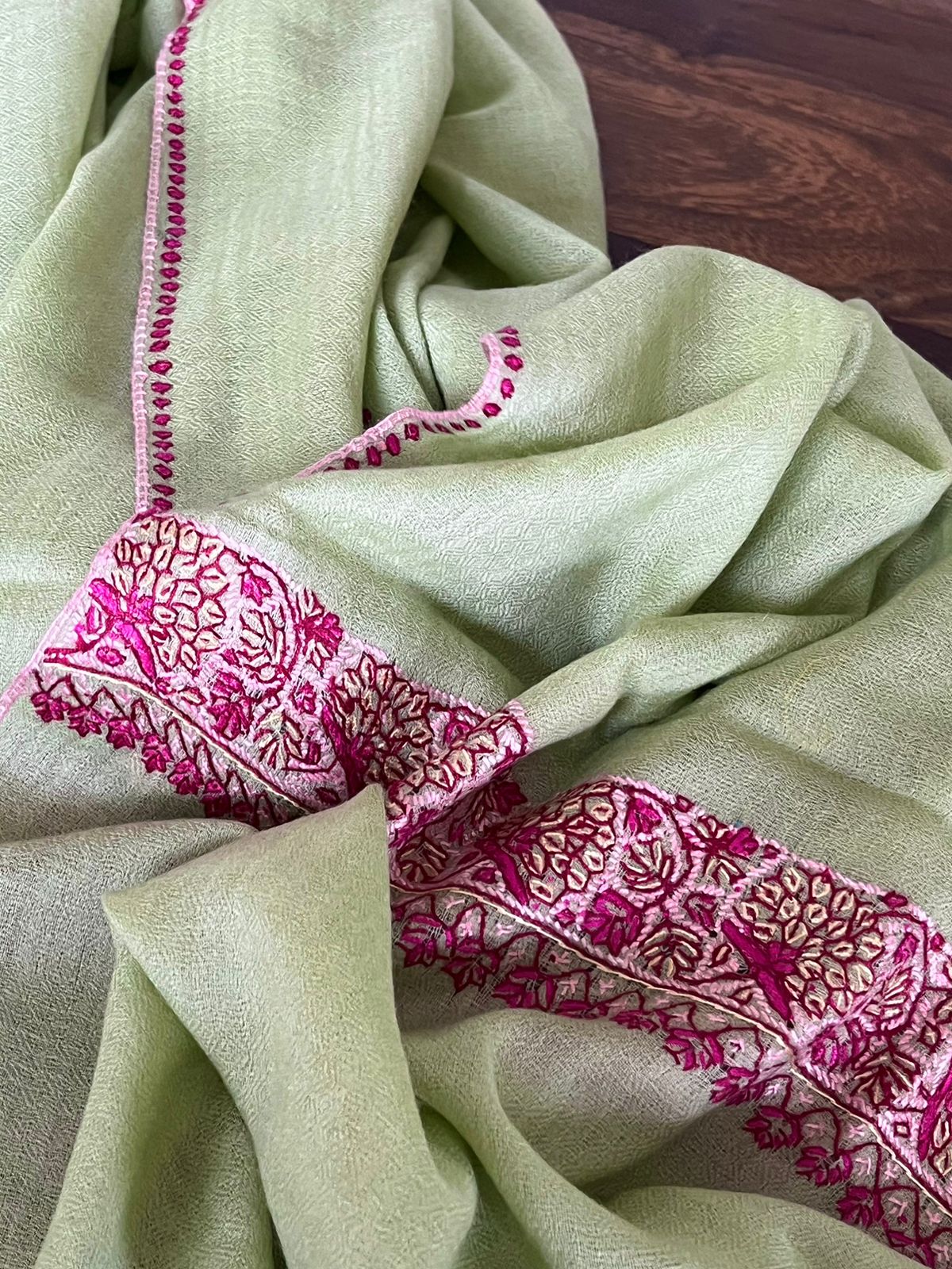 Beautiful Sozni Embroidered Handcrafted Woollen Stoles - Pista Green