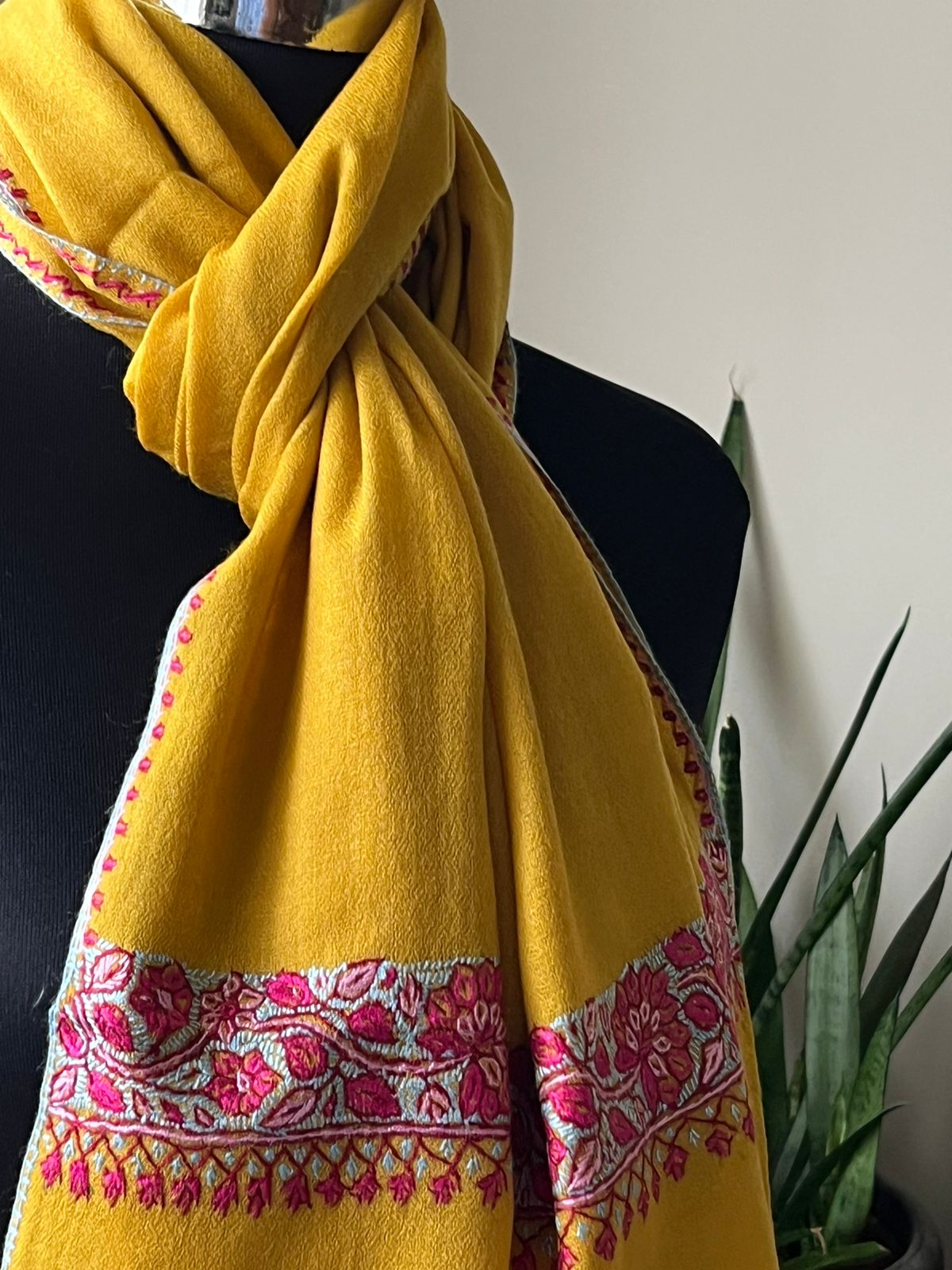 Beautiful Sozni Embroidered Handcrafted Woollen Stoles