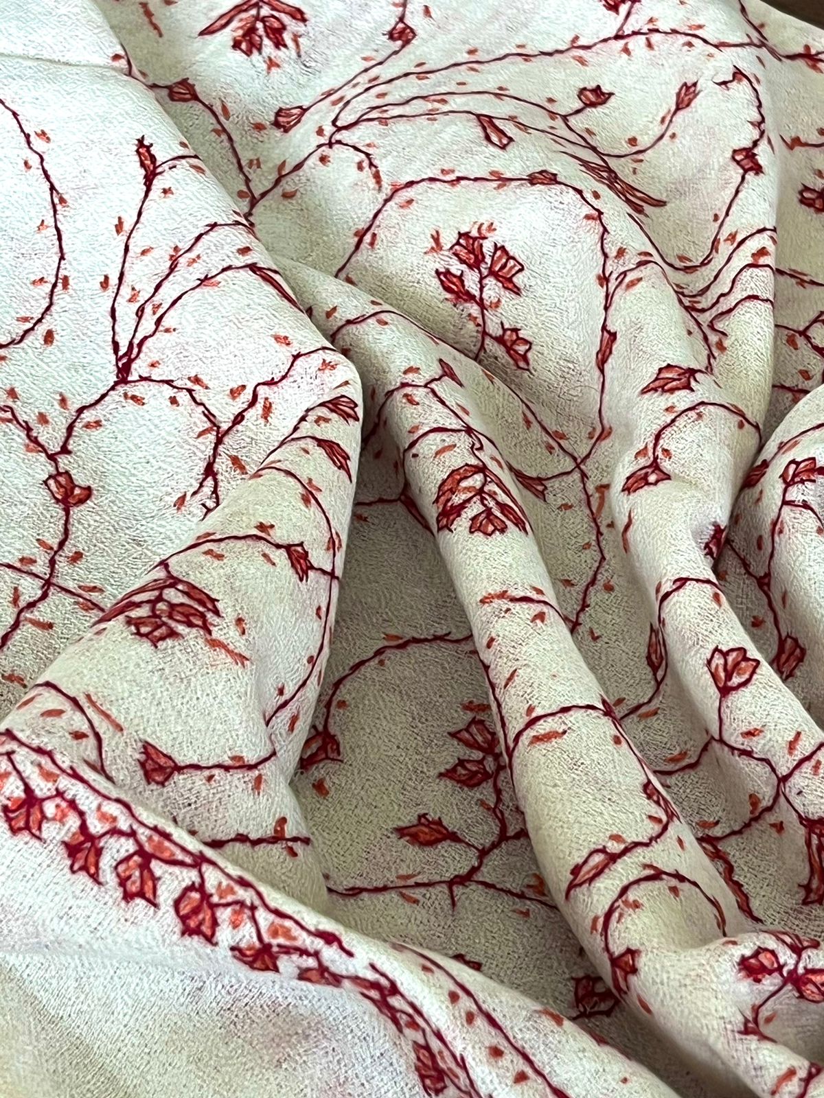 Beautiful Sozni Embroidered Handcrafted Woollen Stoles