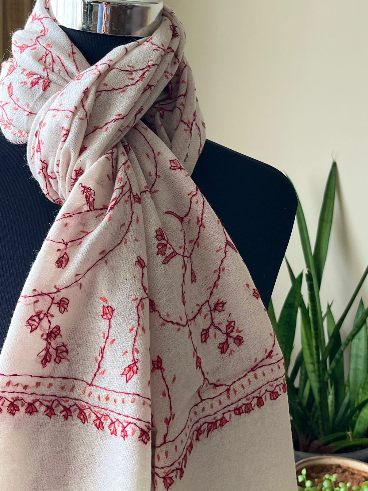 Beautiful Sozni Embroidered Handcrafted Woollen Stoles