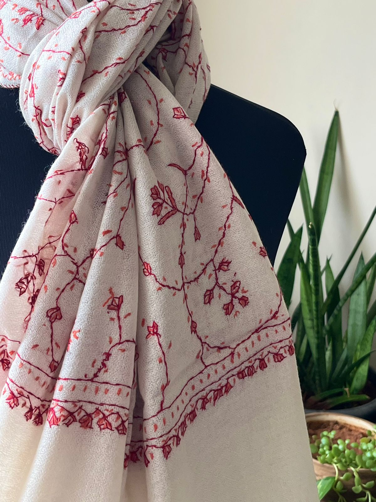 Beautiful Sozni Embroidered Handcrafted Woollen Stoles