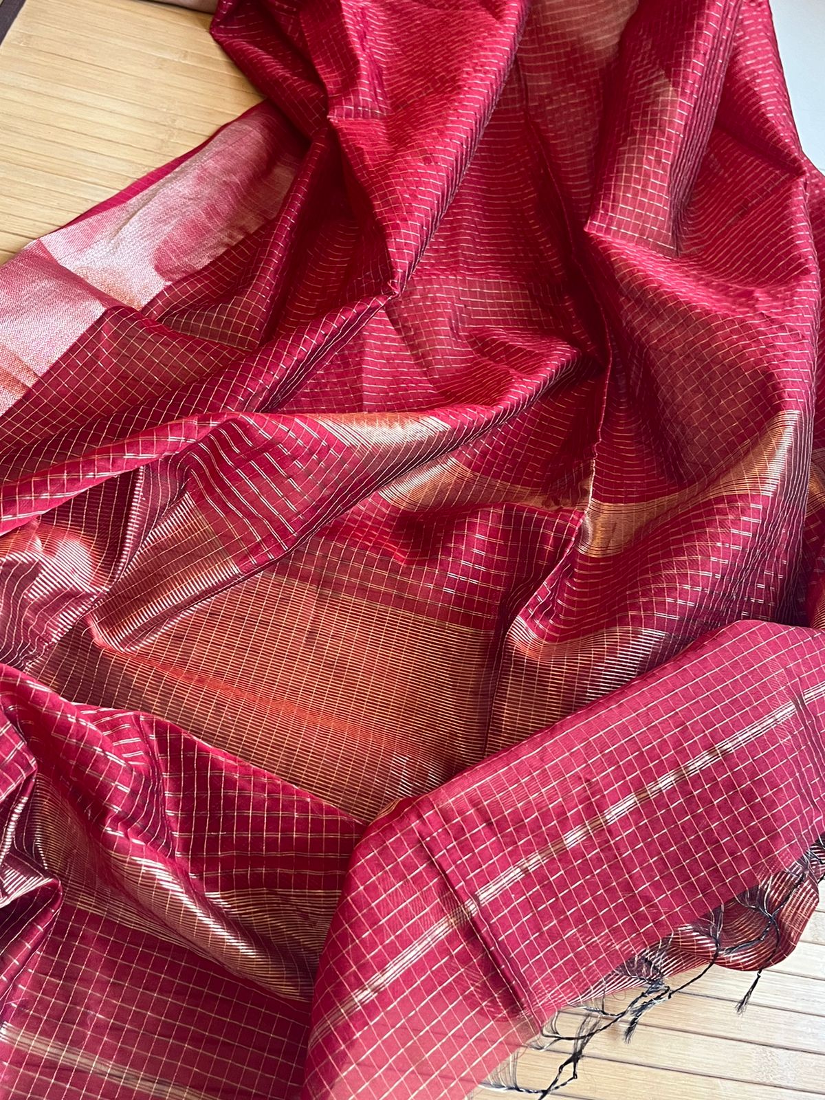 Maheshwari Checkered Zari Handloom Saree - Blood Red