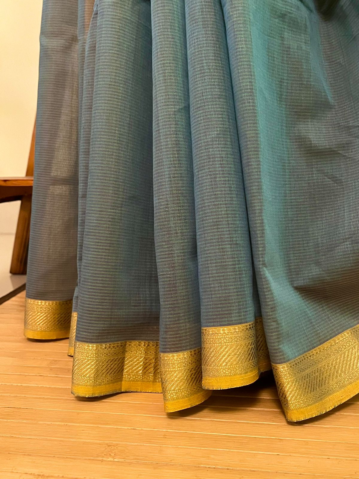 Elegant Maheshwari Handloom Saree - Smoky Blue with Yellow