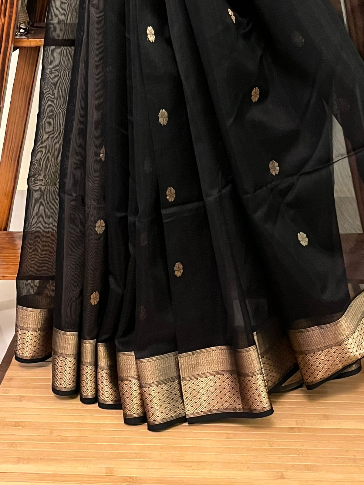 Maheshwari Handwoven Saree in Black and Gold
