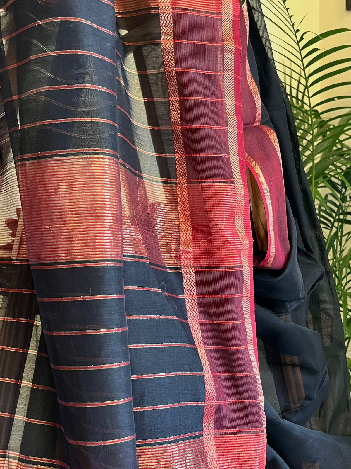 Maheshwari Handloom Saree with border - Black and Maroon