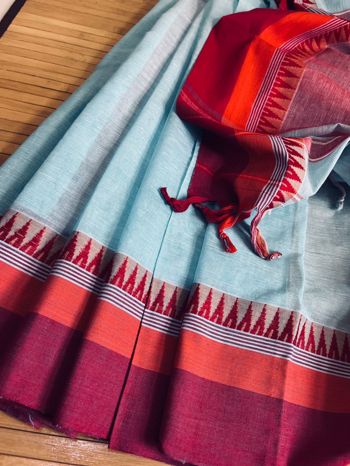 Handwoven Pure Bengal Cotton Saree - True Blue