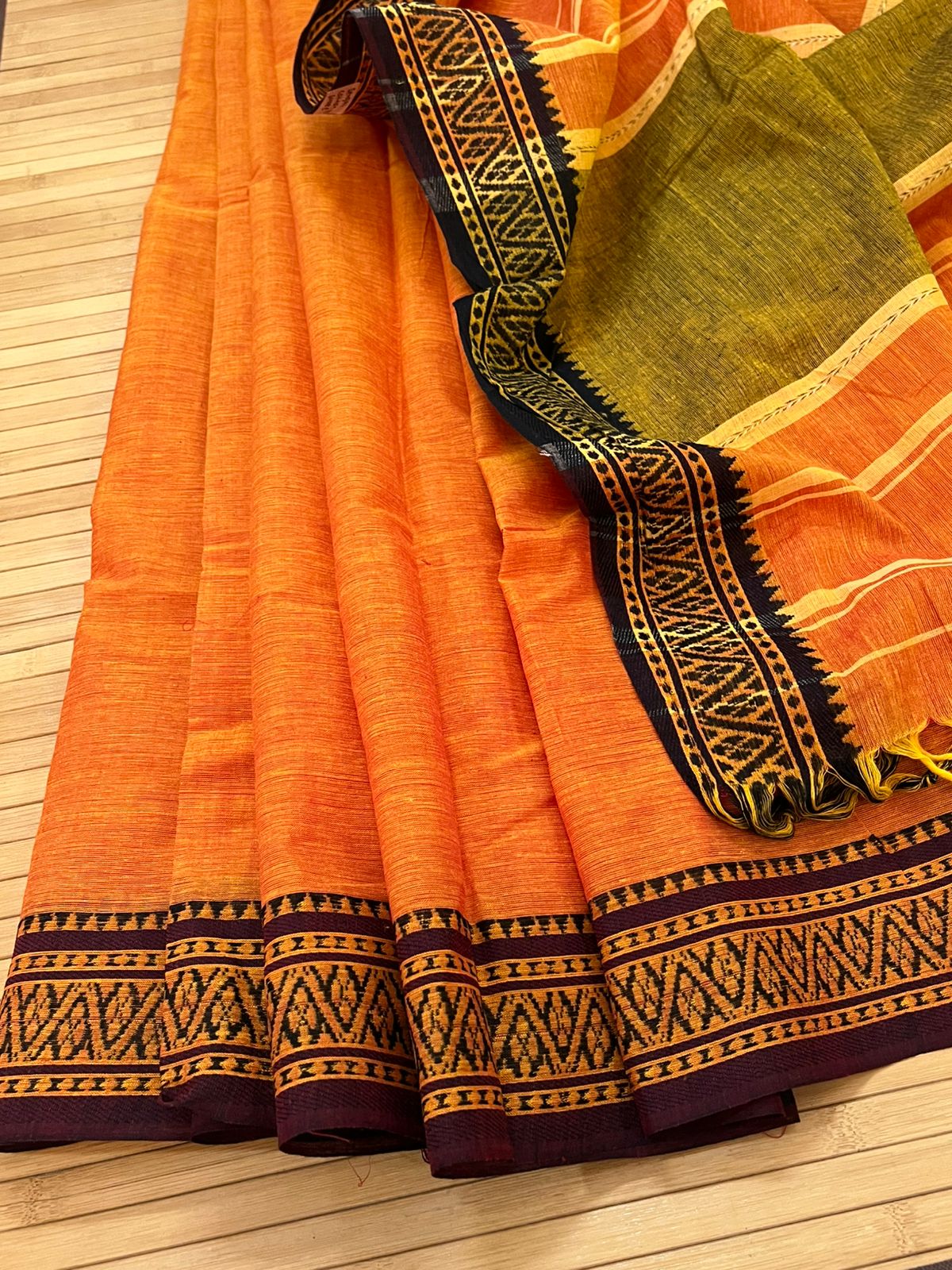 Pure Cotton Bengal Handloom saree - Orange
