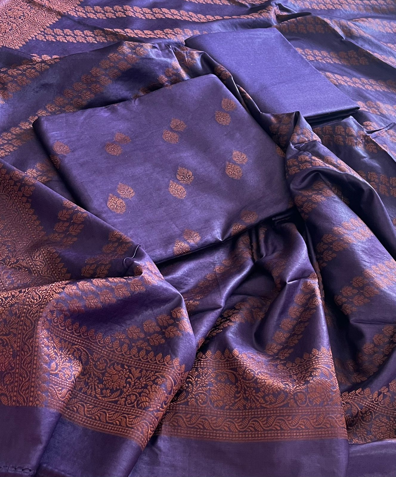 Glaze cotton Woven 3 piece Banarasi Suit - Deep Aubergine