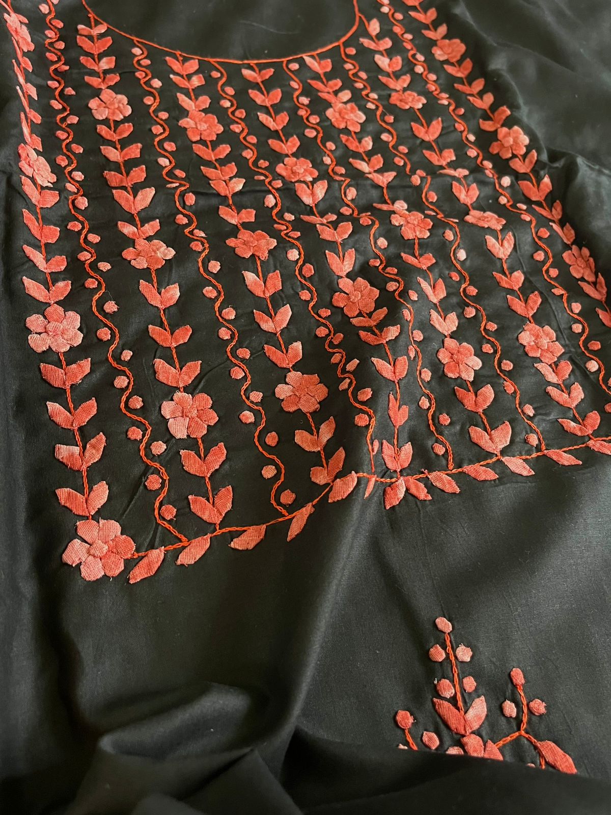 Pure Cotton Handcrafted Kurta With Phool Patti Ka Kaam - Black with Tomato Red