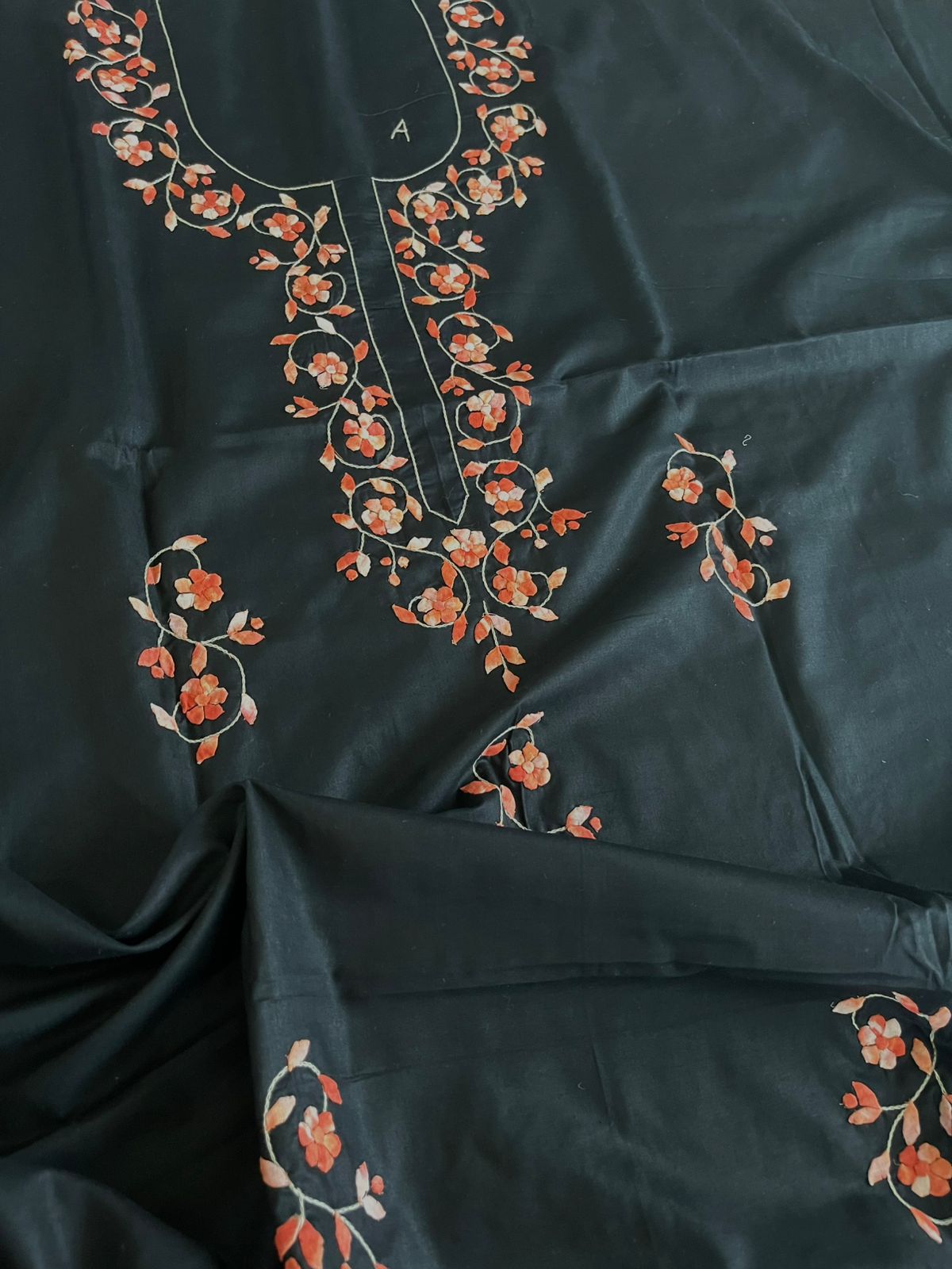 Pure Cotton Handcrafted Kurta With Phool Patti Ka Kaam - Black with Peach