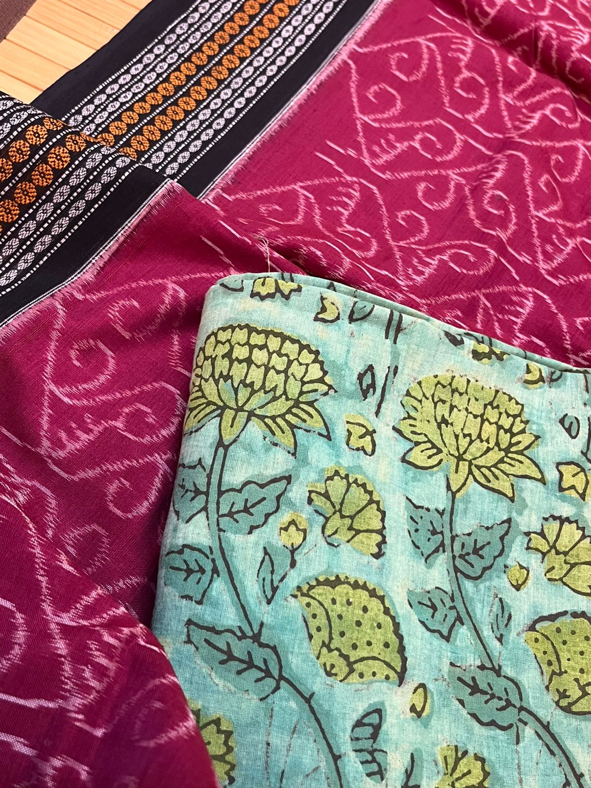 Cotton Handloom Sambhalpuri Dupatta with Block Print Kurta - Frosted Berry