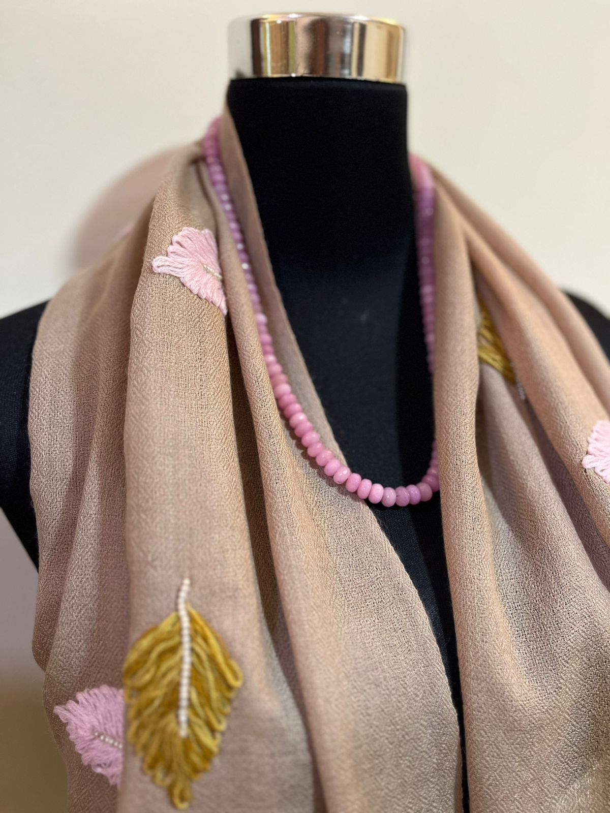 Mocha Mousse Series Woollen Stole with Embroidery with Agate Beads Nacklace