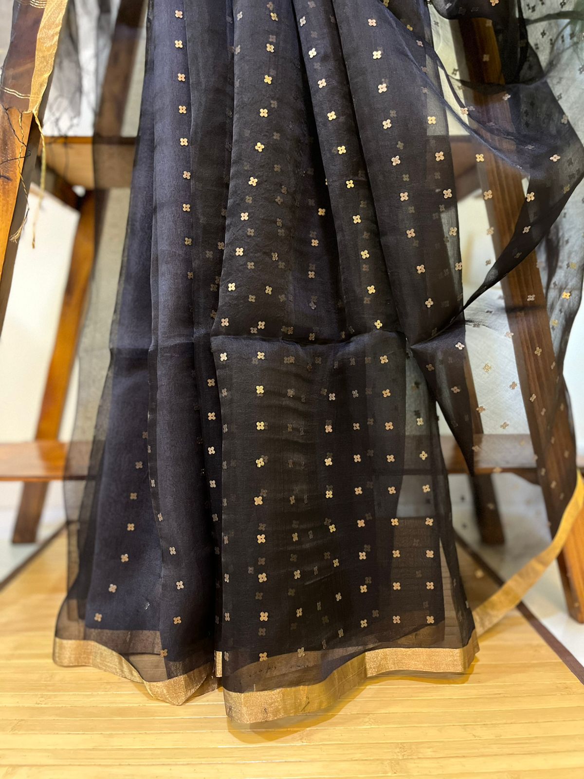 Muslin Silk Sequin Handloom Saree - Black