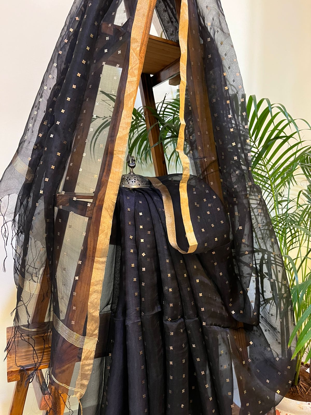 Muslin Silk Sequin Handloom Saree - Black