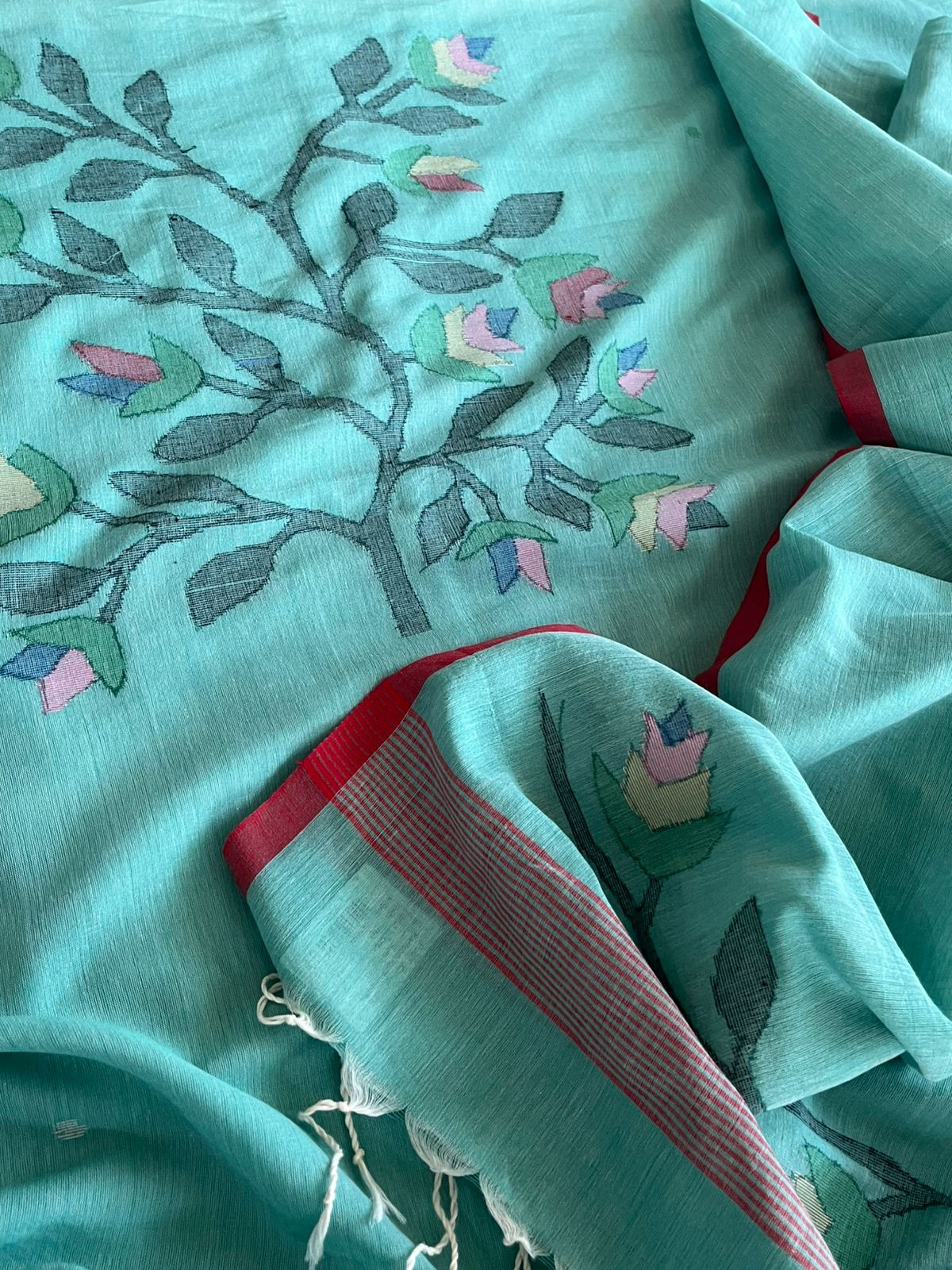 Beautiful and super soft pure cotton handloom Jamdani Weave Kurta Dupatta Set - Morning Sky