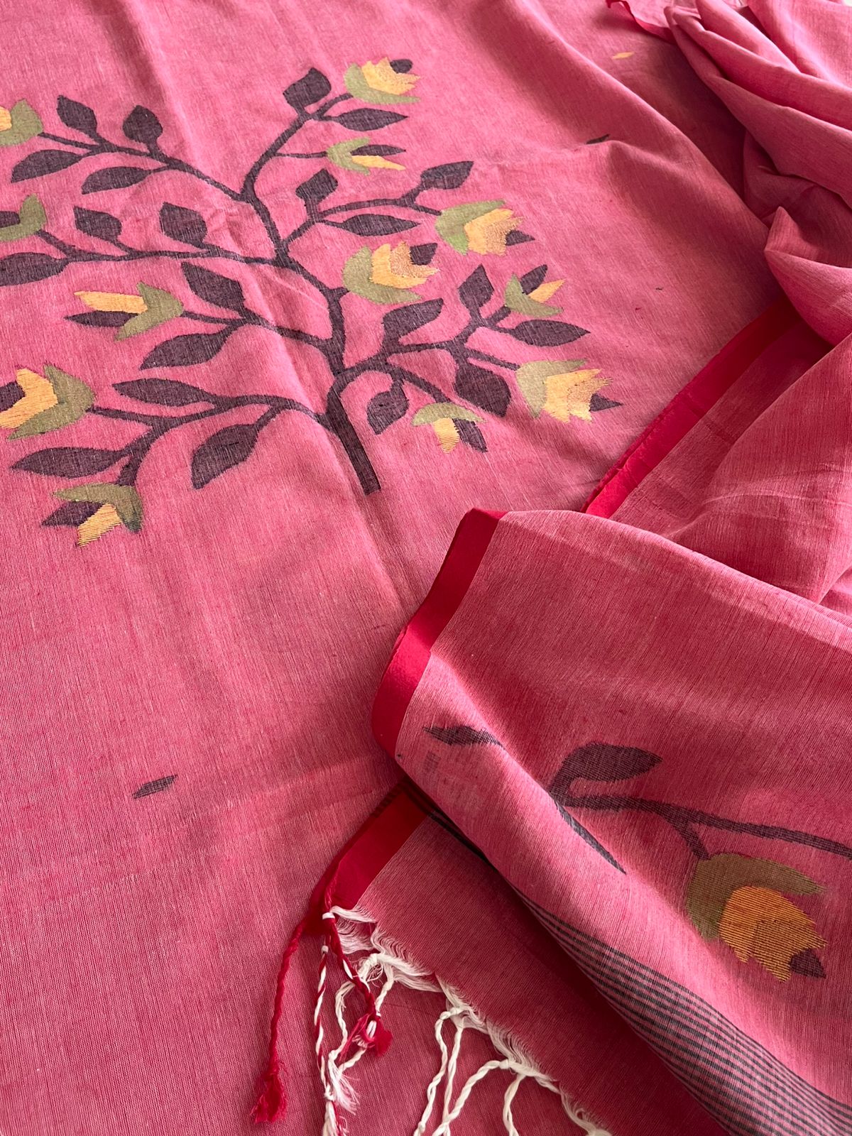 Beautiful and super soft pure cotton handloom Jamdani Weave Kurta Dupatta Set - Orchid Pink