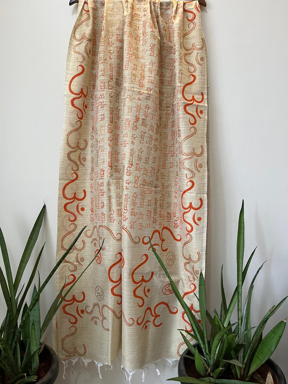 Beautiful Handblock Printed Dupatta - Gayatri Mantra and Om print - Beige with Orange
