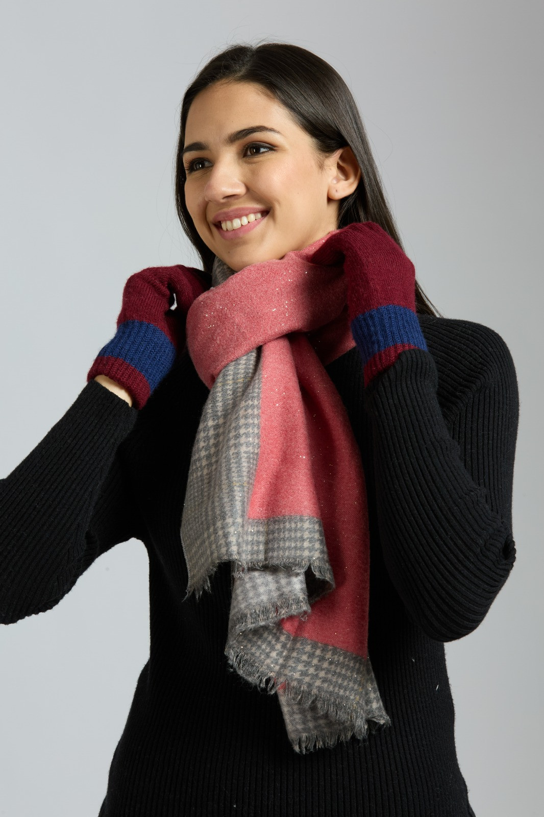 Soft and comfortable woollen stole with border and shimmer - Pastel Red and Grey