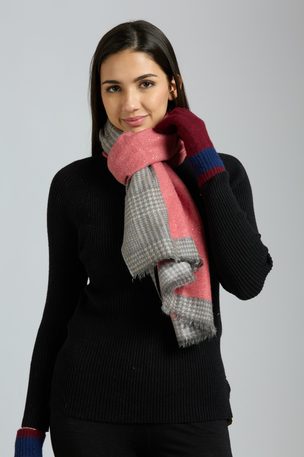 Soft and comfortable woollen stole with border and shimmer - Pastel Red and Grey