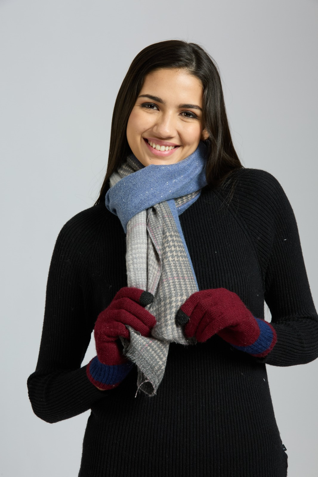 Soft and comfortable woollen stole with border and shimmer - Blue and Grey