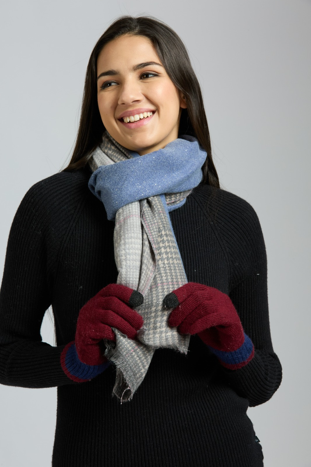 Soft and comfortable woollen stole with border and shimmer - Blue and Grey
