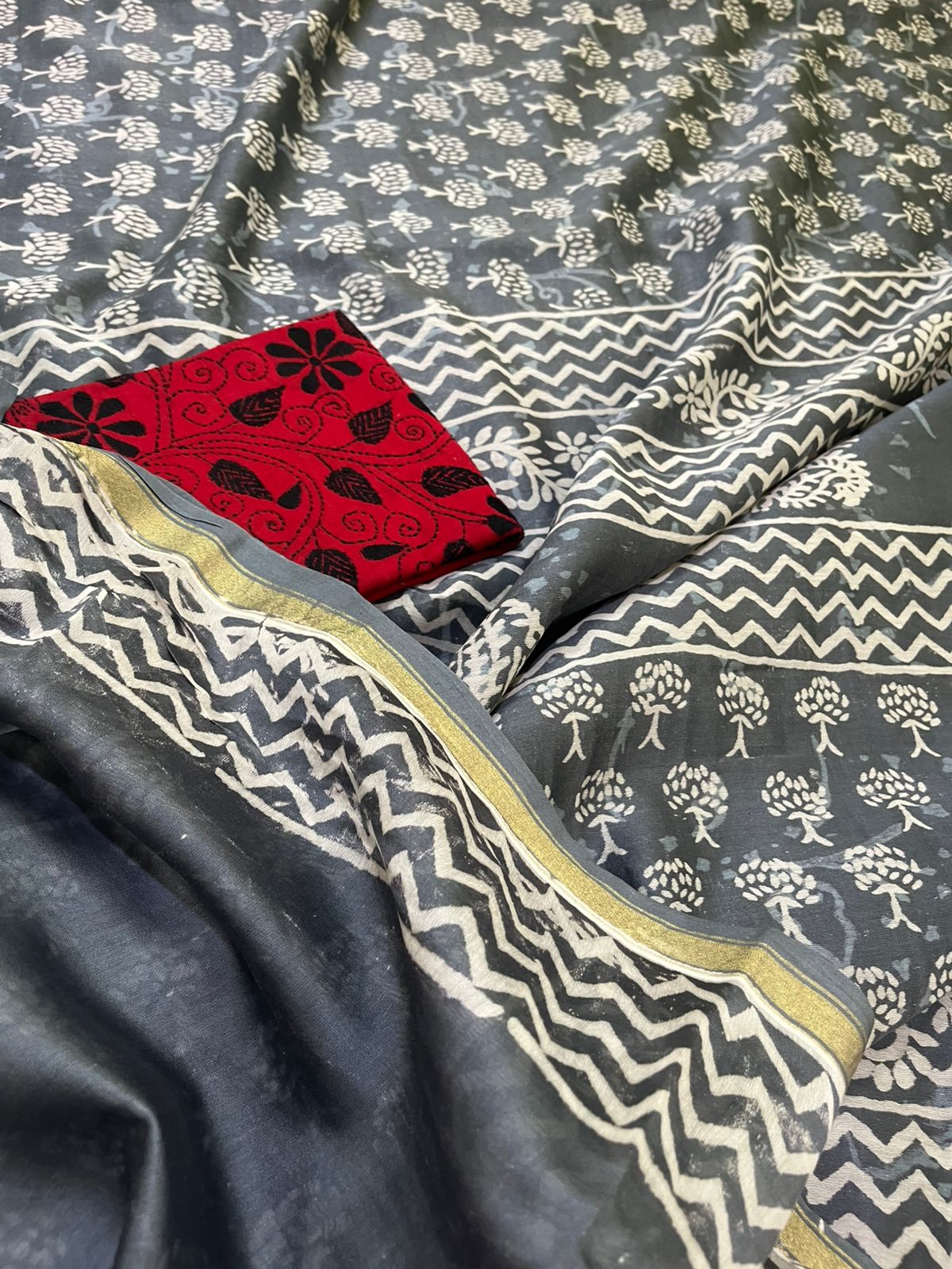 Chanderi Cotton Silk Dabu Hand Block Print Saree - Grey