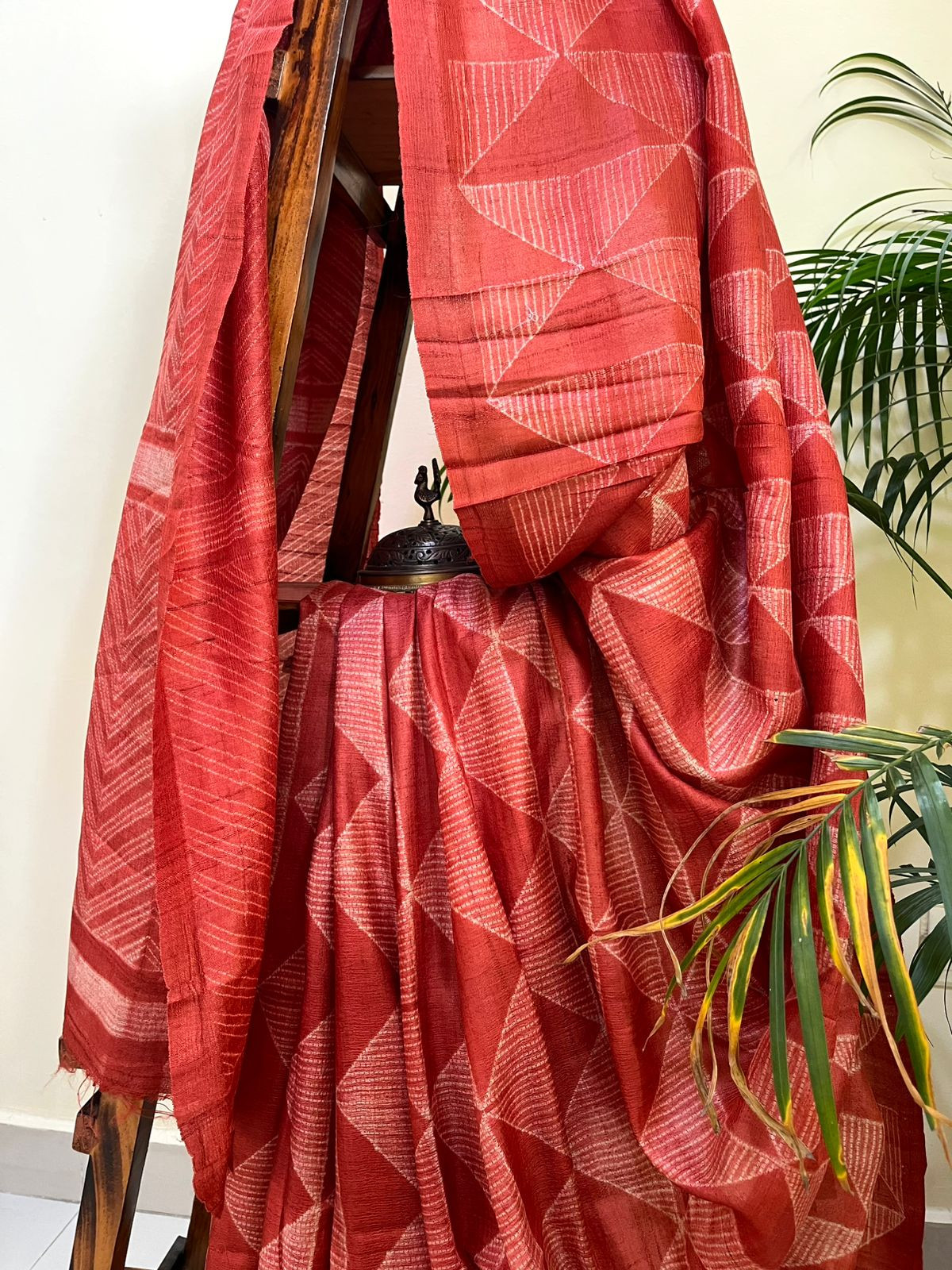 Pure Tussar Shibori Saree - Tomato Red