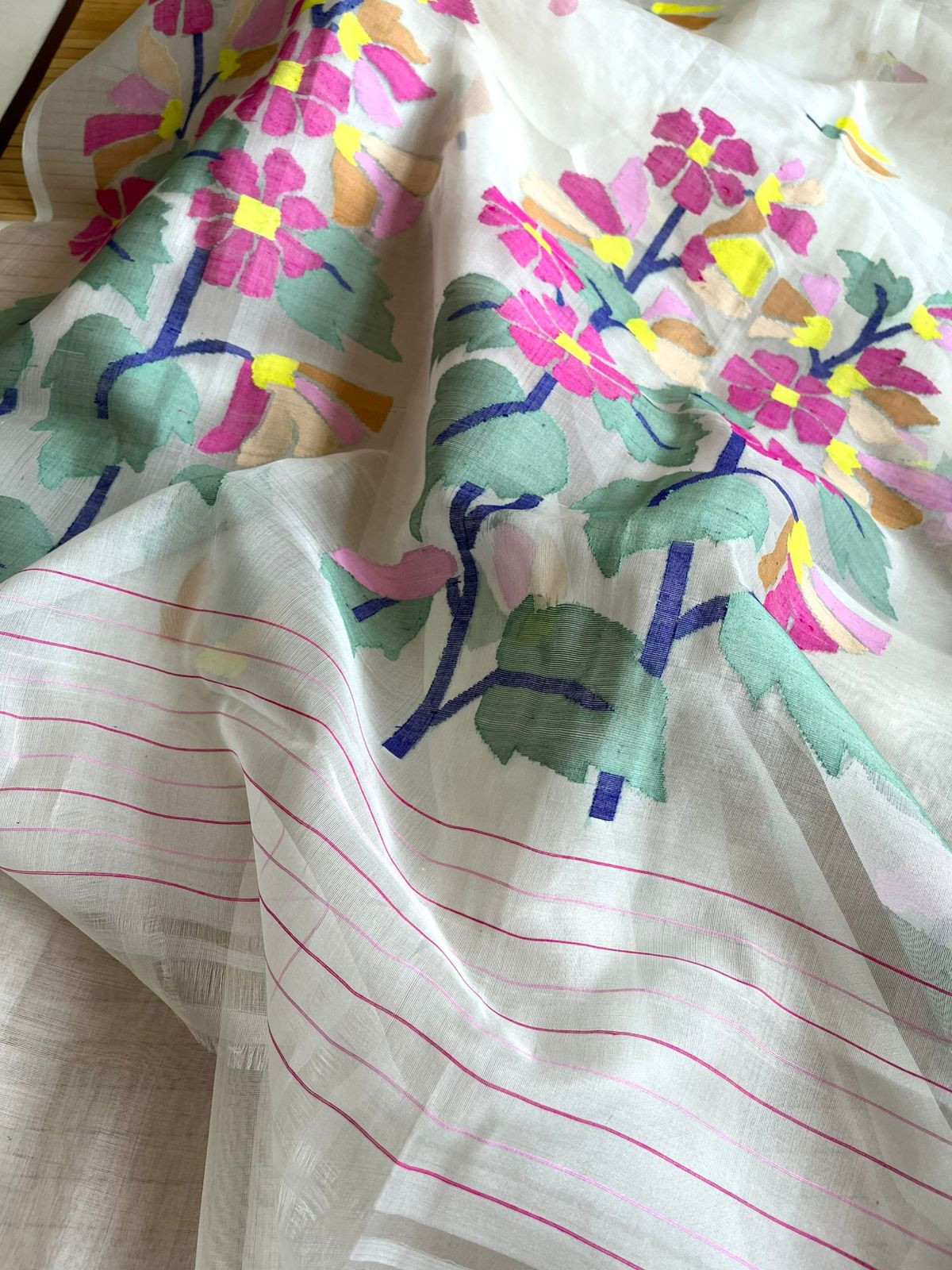 Pure Silk Jamdani Handloom saree - White with multicolour