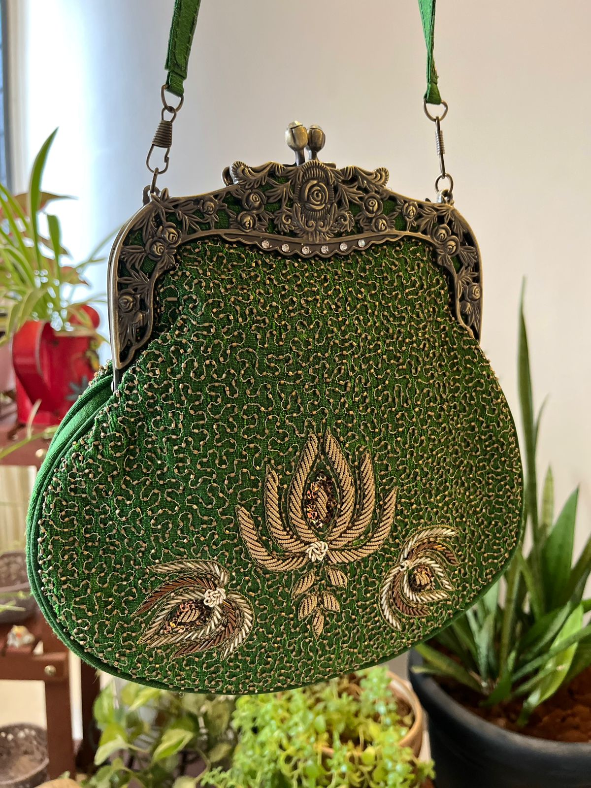 Stunning Embroidered Sling with exquisite Kamdani and Zardozi Work - Emerald Luxe