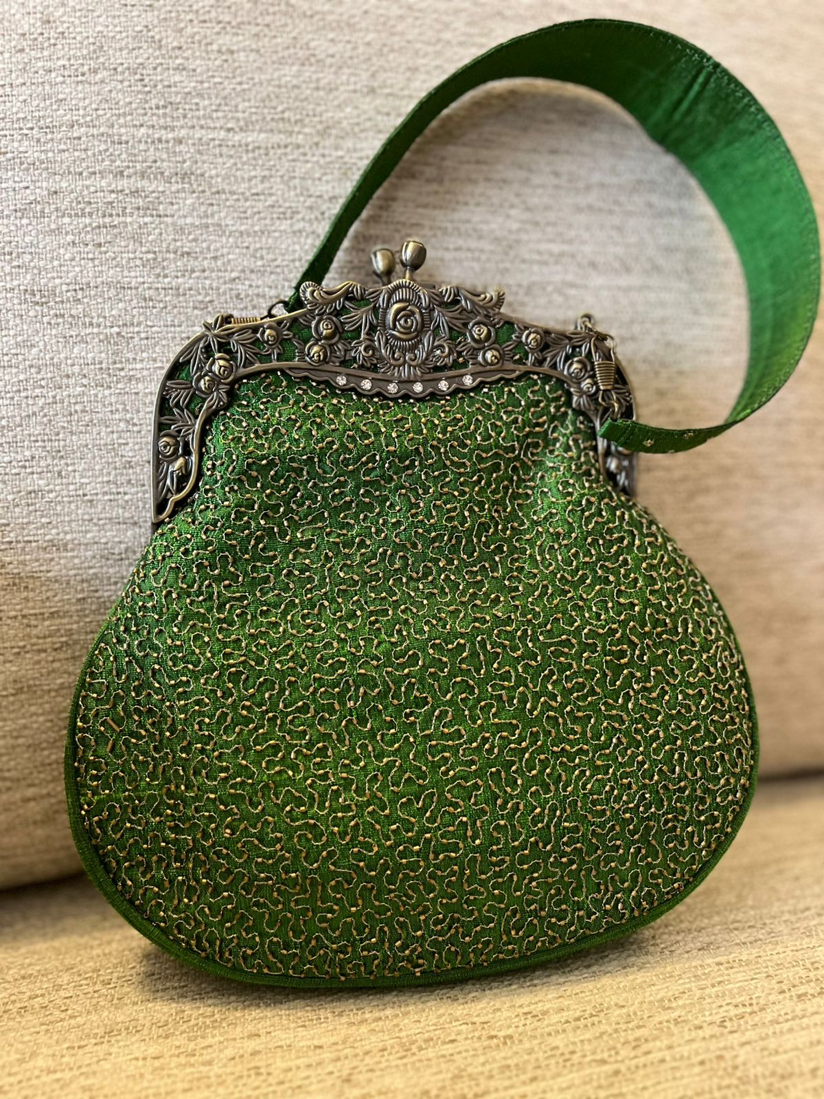 Stunning Embroidered Sling with exquisite Kamdani and Zardozi Work - Emerald Luxe