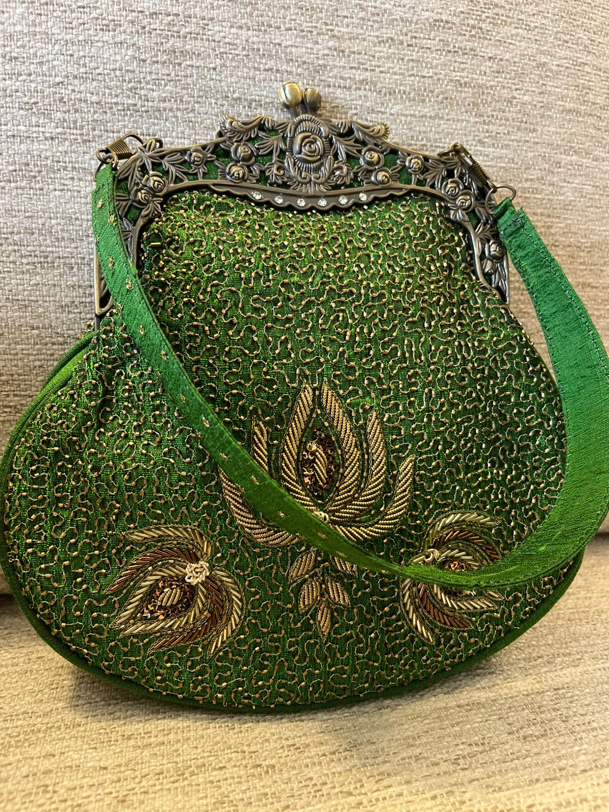 Stunning Embroidered Sling with exquisite Kamdani and Zardozi Work - Emerald Luxe