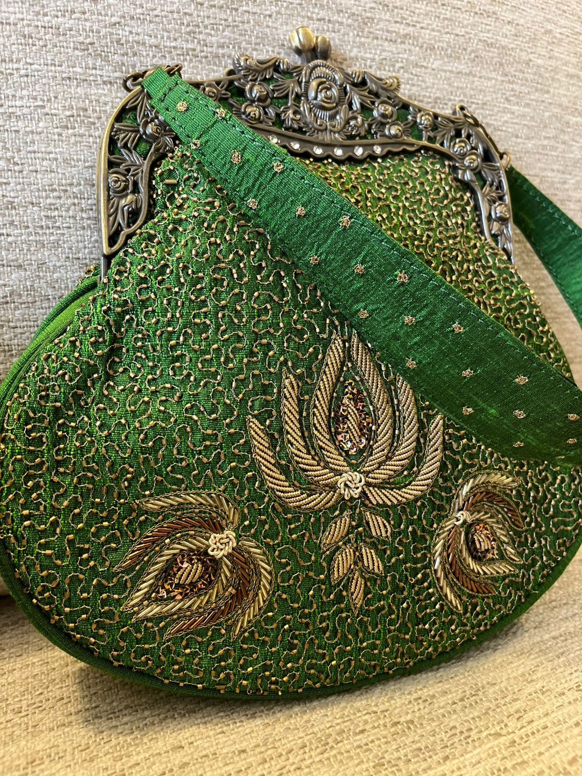 Stunning Embroidered Sling with exquisite Kamdani and Zardozi Work - Emerald Luxe