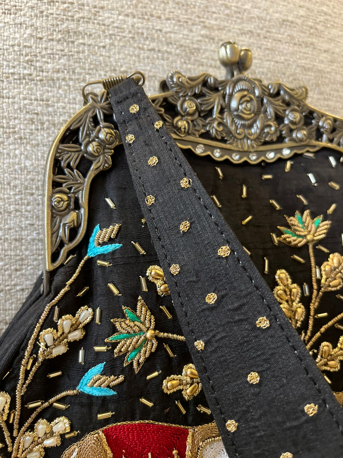 Stunning Embroidered Sling with exquisite Kamdani and Zardozi Work - Regal Trunk Black