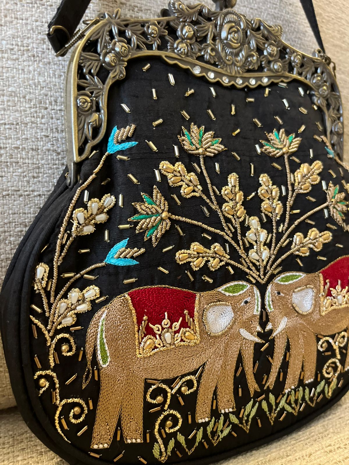 Stunning Embroidered Sling with exquisite Kamdani and Zardozi Work - Regal Trunk Black