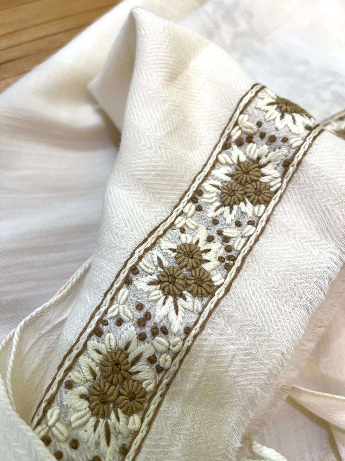 Intricate Hand Embroidered Linen Cotton Kurta Bottom Set - Off White