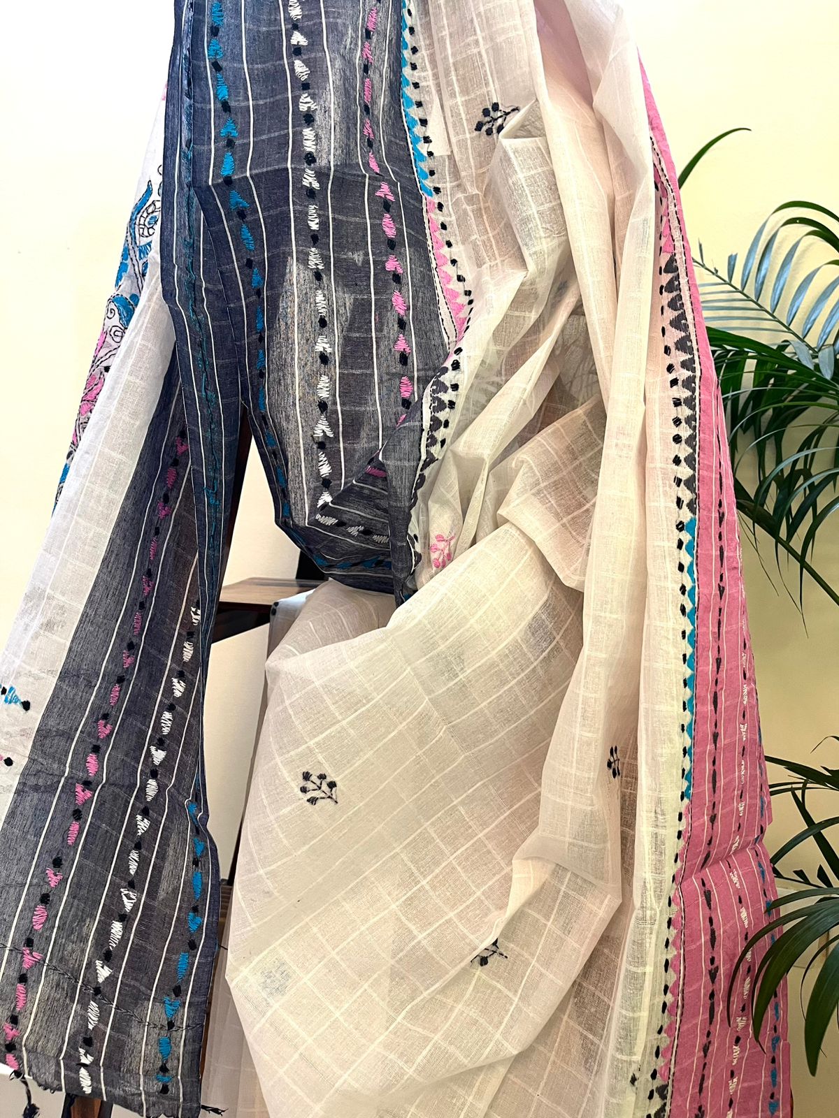 Beautiful Pure Cotton Saree with Hand Embroidered Kantha Work - White