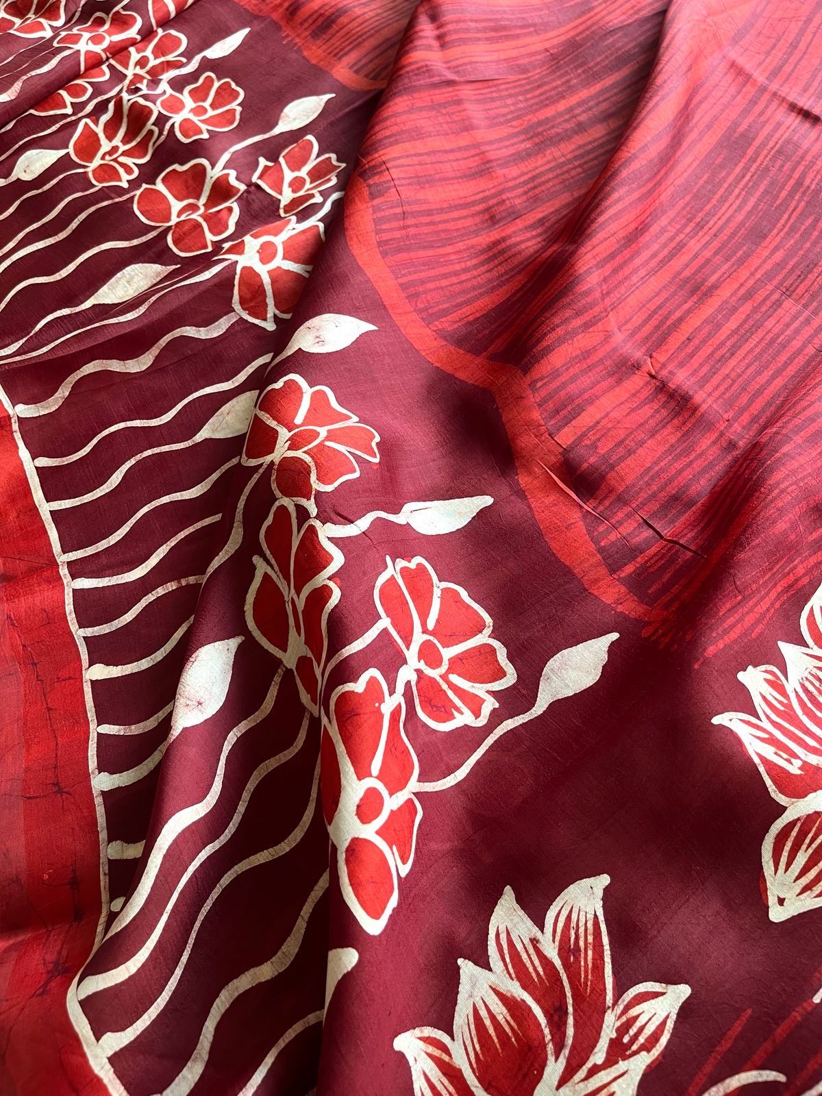 Very exclusive Pure Tussar Silk Saree with Wax Batik Handwork - Shades of Red